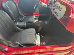 										1933 Ford Roadster Hot Rod full									