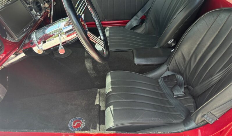 								1933 Ford Roadster Hot Rod full									