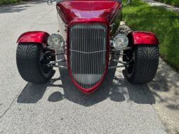 										1933 Ford Roadster Hot Rod full									