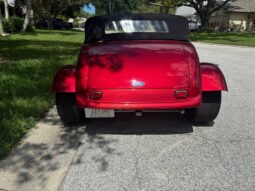 										1933 Ford Roadster Hot Rod full									