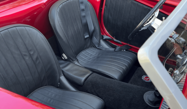 								1933 Ford Roadster Hot Rod full									