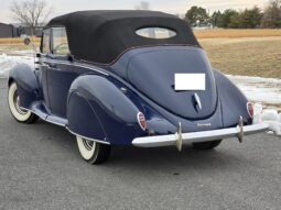 1939 Lincoln-Zephyr Convertible Sedan