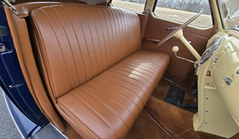 								1939 Lincoln-Zephyr Convertible Sedan full									