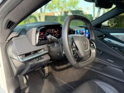 										2023 Chevrolet Corvette Stingray Convertible 2LT full									