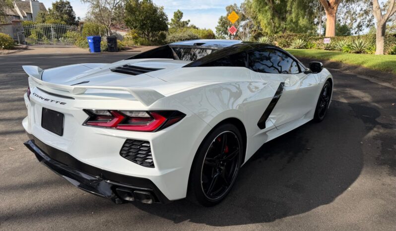 								2023 Chevrolet Corvette Stingray Convertible 2LT full									