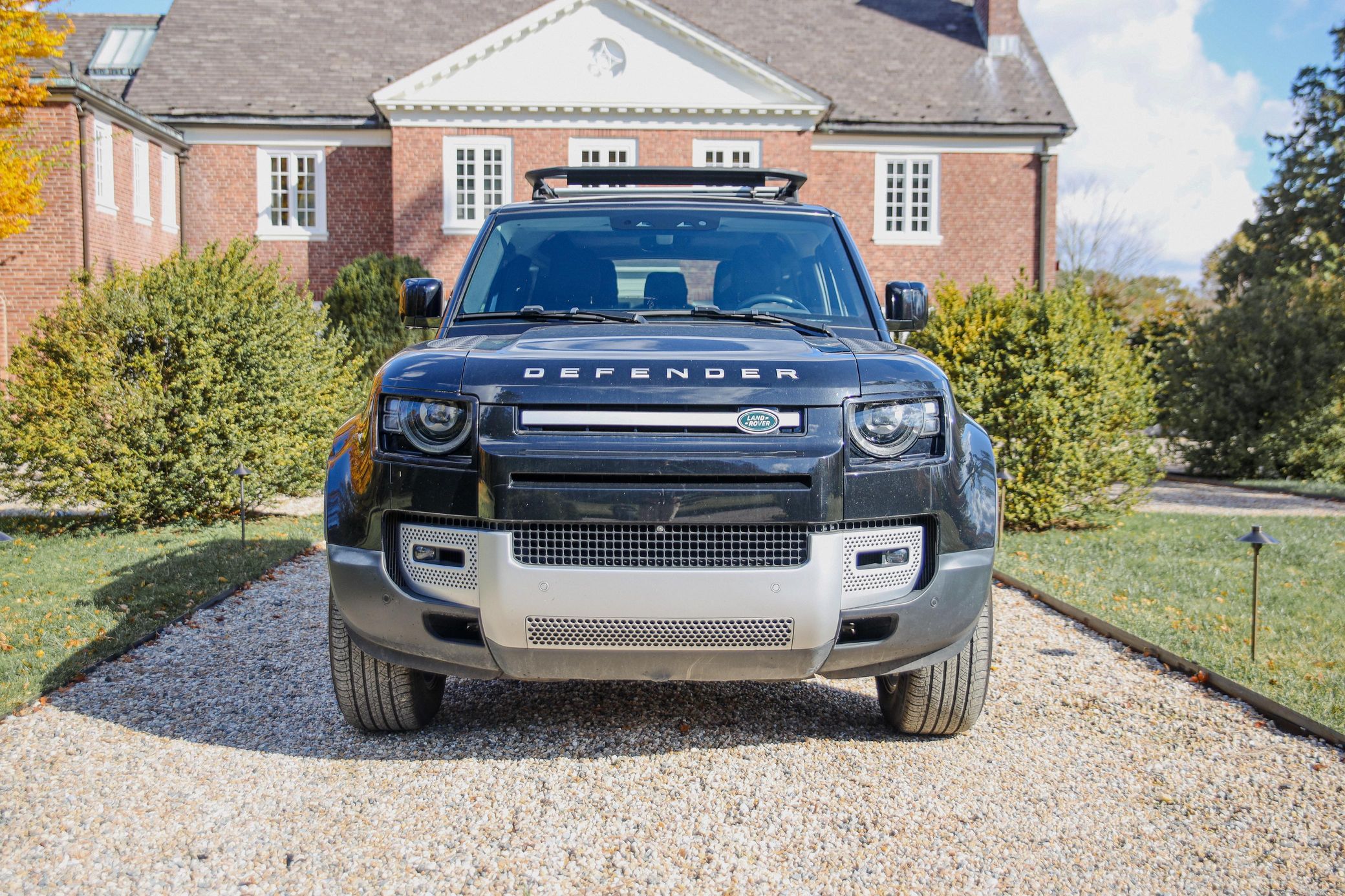 2023 Land Rover Defender 90 SE AWD