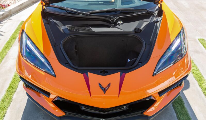 								2022 Chevrolet Corvette Stingray Convertible 2LT Z51 full									