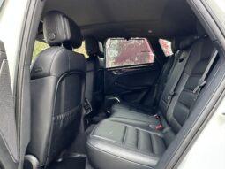 										2024 Porsche Macan S 375-hp full									