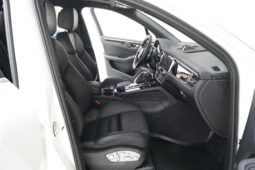 										2024 Porsche Macan S 375-hp full									