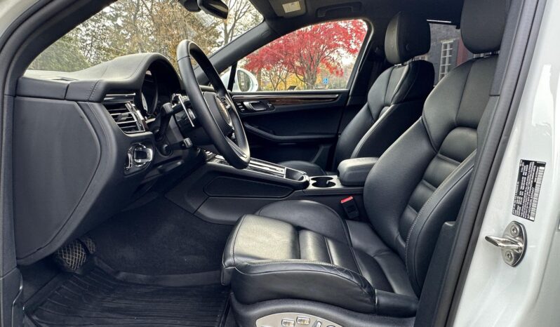 								2024 Porsche Macan S 375-hp full									