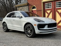 										2024 Porsche Macan S 375-hp full									