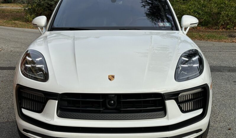 								2024 Porsche Macan S 375-hp full									