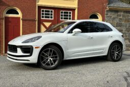 										2024 Porsche Macan S 375-hp full									