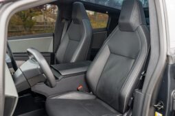 										2024 Tesla Cybertruck 600-hp full									