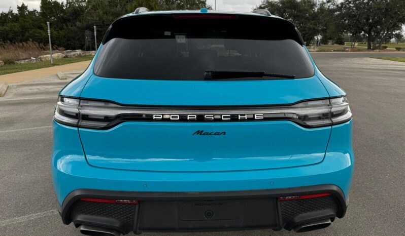 								2022 Porsche Macan AWD full									
