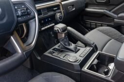 										2024 Toyota Tacoma SR5 Double Cab full									