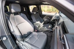 										2024 Toyota Tacoma SR5 Double Cab full									