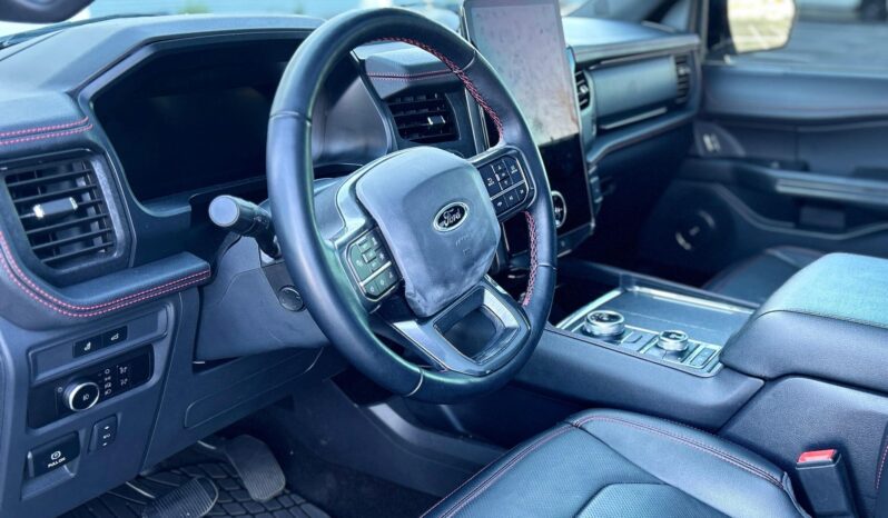 								2023 Ford Expedition Limited 4×4 full									