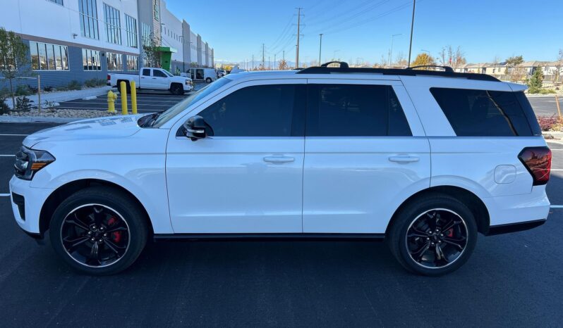 								2023 Ford Expedition Limited 4×4 full									