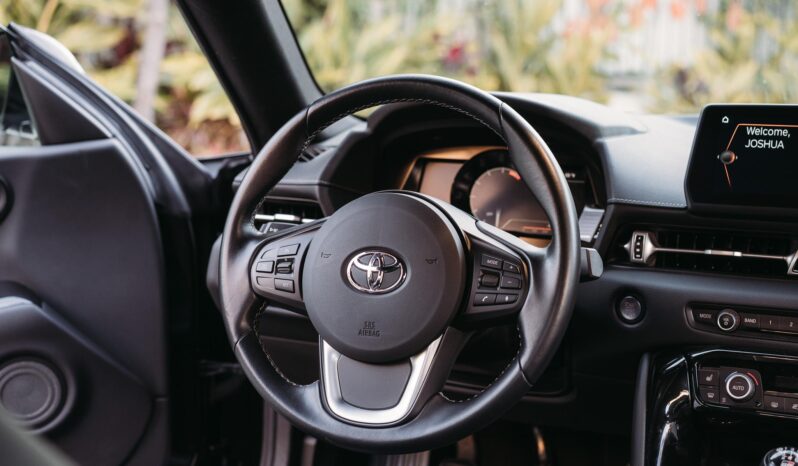 								2023 Toyota Supra 3.0 Premium Manual full									