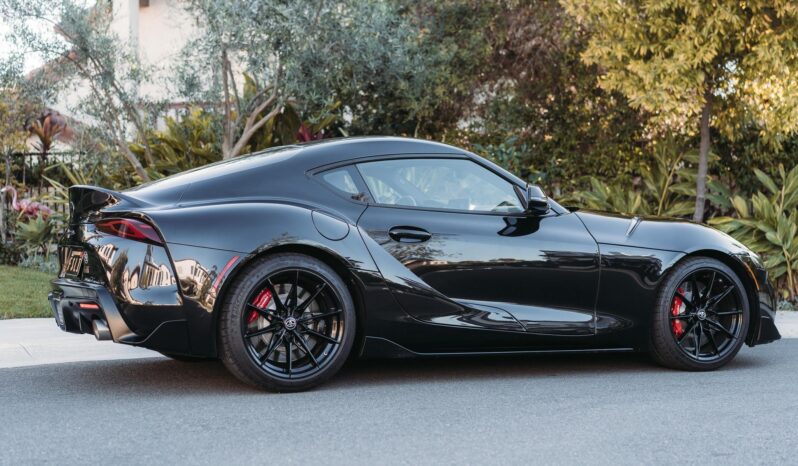 								2023 Toyota Supra 3.0 Premium Manual full									