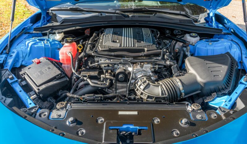 								2022 Chevrolet Camaro ZL1 Coupe full									