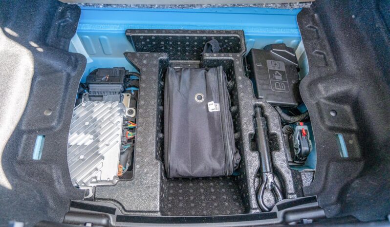 								2022 Chevrolet Camaro ZL1 Coupe full									