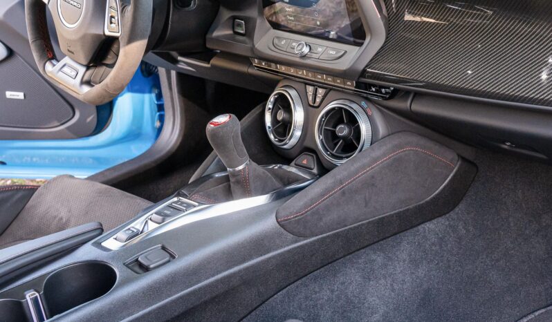 								2022 Chevrolet Camaro ZL1 Coupe full									