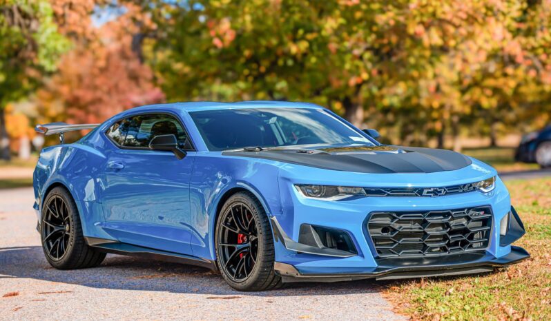 								2022 Chevrolet Camaro ZL1 Coupe full									