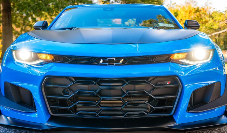 								2022 Chevrolet Camaro ZL1 Coupe full									