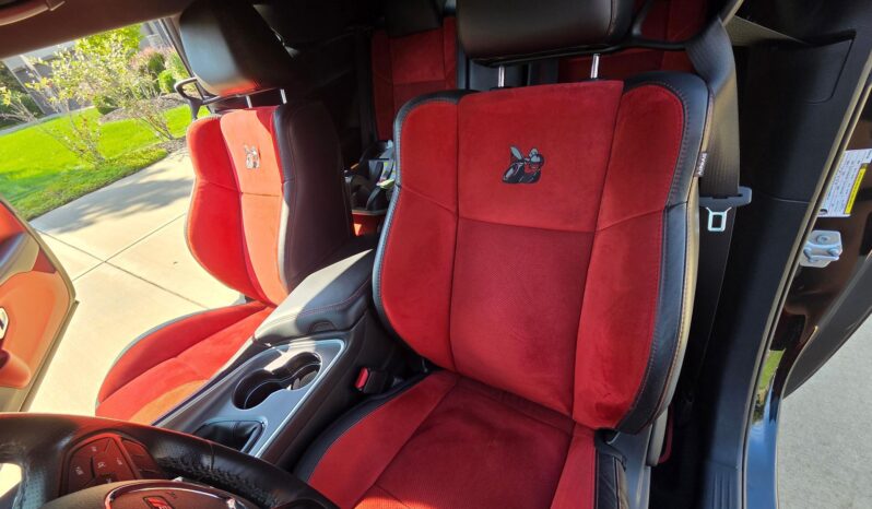 								2022 Dodge Challenger RT Scat Pack Shaker 392 Widebody full									