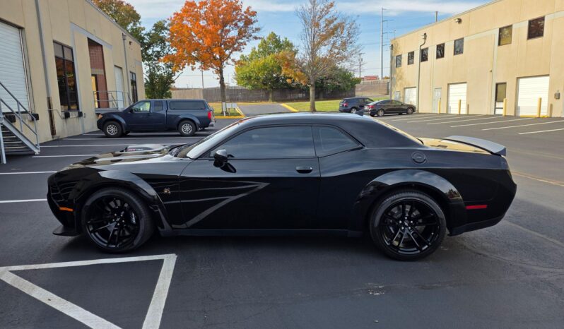 								2022 Dodge Challenger RT Scat Pack Shaker 392 Widebody full									