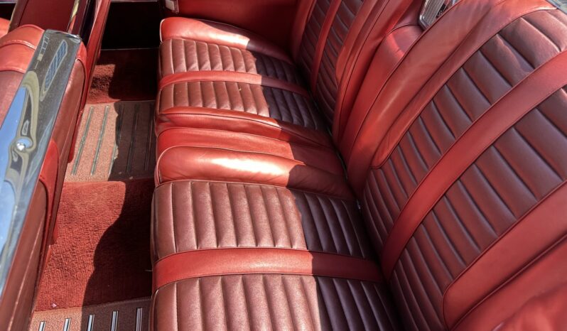 								1962 Oldsmobile Starfire Convertible full									