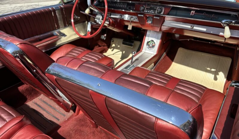 								1962 Oldsmobile Starfire Convertible full									