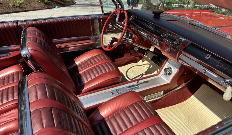 								1962 Oldsmobile Starfire Convertible full									