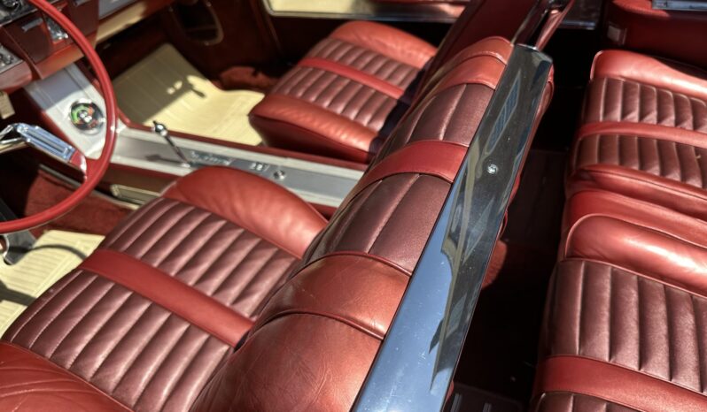 								1962 Oldsmobile Starfire Convertible full									