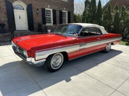										1962 Oldsmobile Starfire Convertible full									