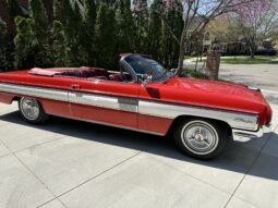 										1962 Oldsmobile Starfire Convertible full									