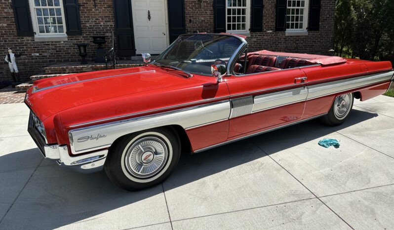 								1962 Oldsmobile Starfire Convertible full									