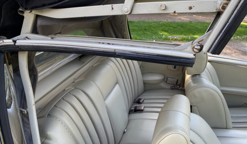 								1968 Mercedes-Benz 280SE Cabriolet full									