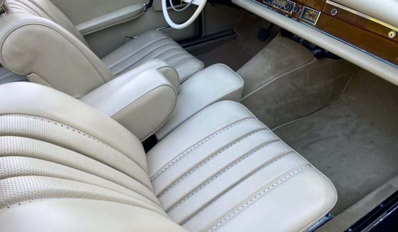 								1968 Mercedes-Benz 280SE Cabriolet full									