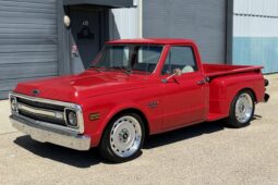 1969 Chevrolet C10 Stepside Pickup 5-Speed