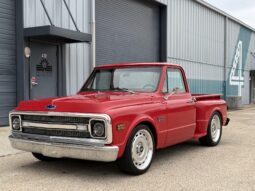										1969 Chevrolet C10 Stepside Pickup 5-Speed full									
