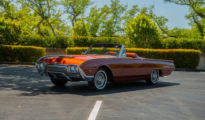 								1962 Ford Thunderbird Convertible full									