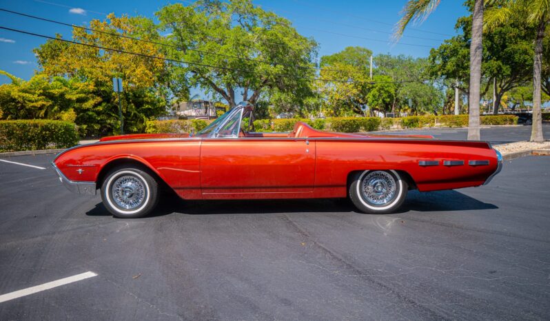 								1962 Ford Thunderbird Convertible full									