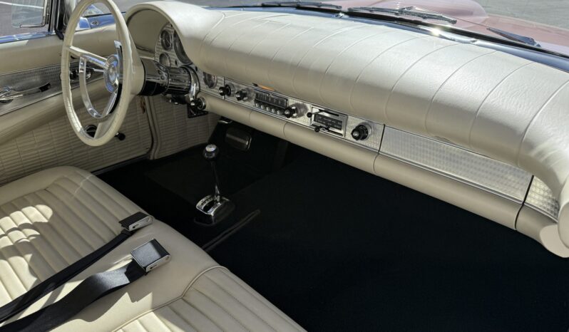 								1957 Ford Thunderbird full									