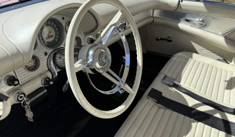 								1957 Ford Thunderbird full									