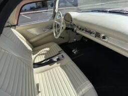 										1957 Ford Thunderbird full									