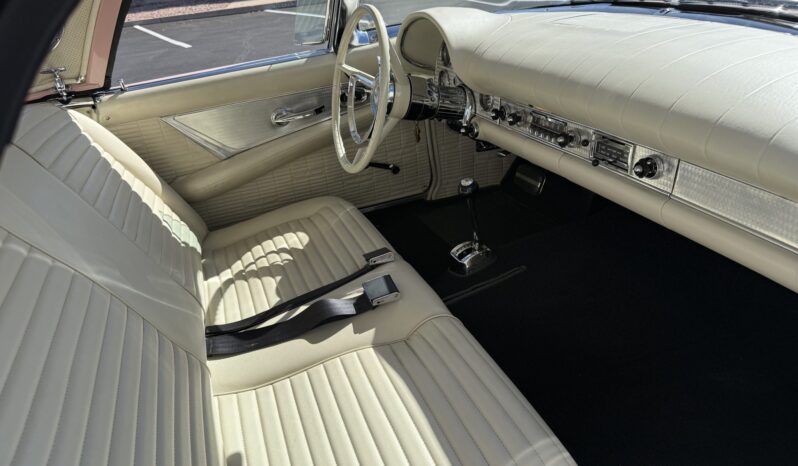 								1957 Ford Thunderbird full									