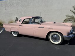 										1957 Ford Thunderbird full									